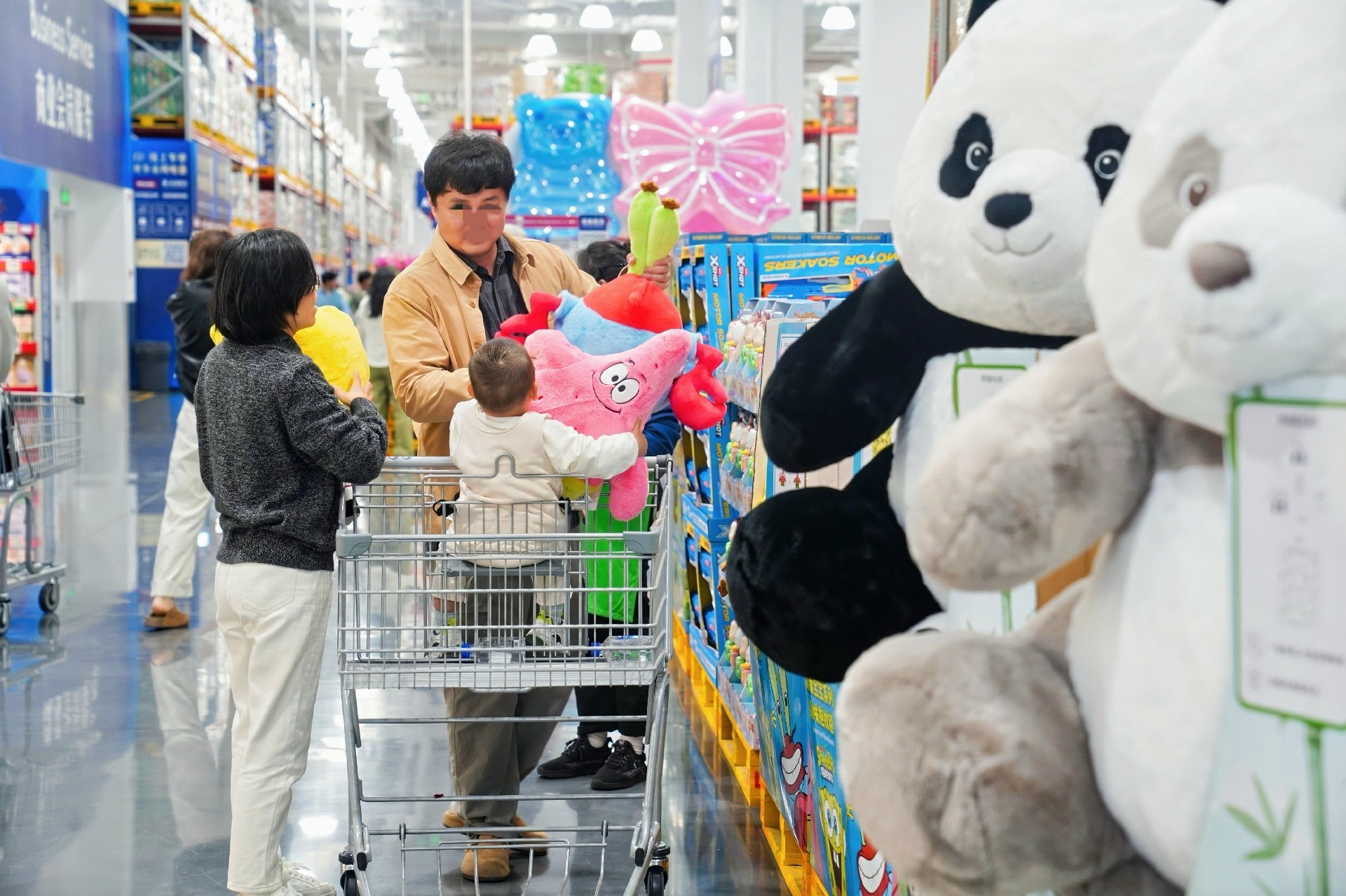 “寻宝”商品是会员愿意流连山姆门店的主要缘故原由.jpg